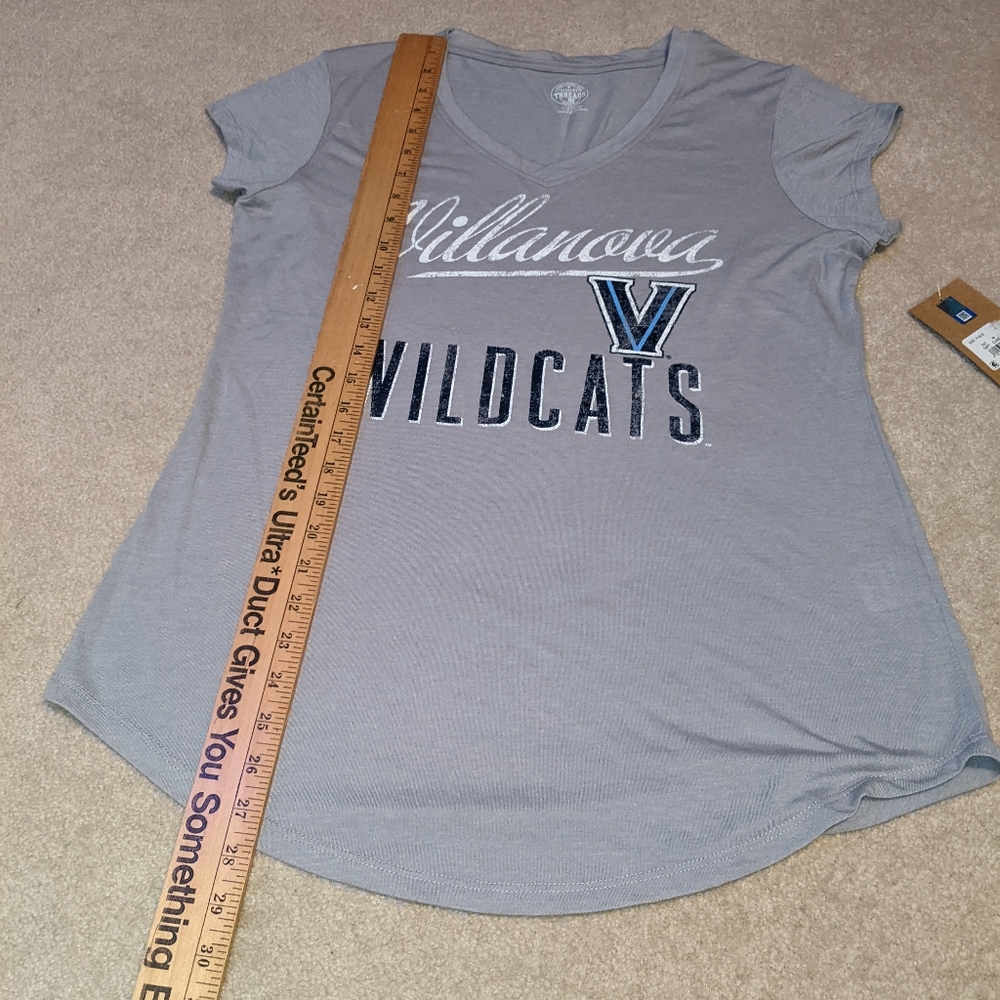 SOLD!!!!! ❌❌Nwts rivalry threads Villanova Wildcats grey v-neck t-shirt - Picture 6 of 14